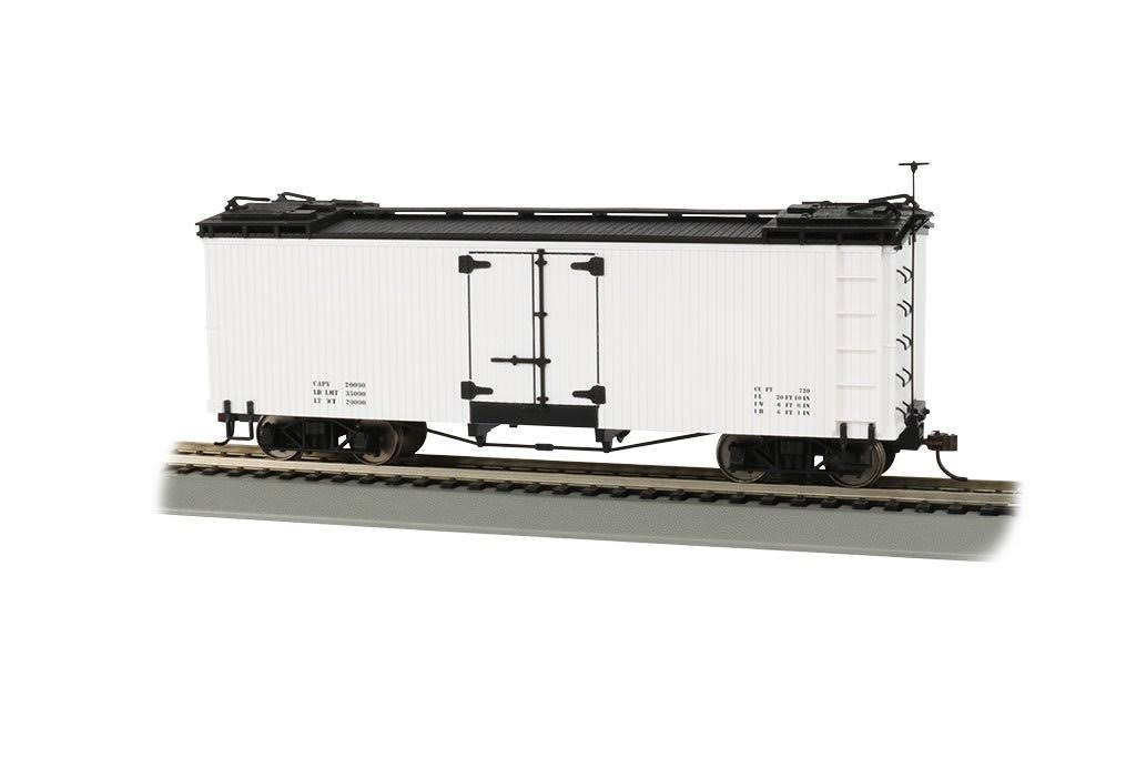 White with Black Roof Reefer Car I6826