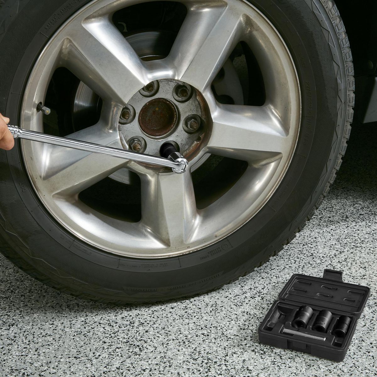 Locking Lug Nut Removal Set Z268988