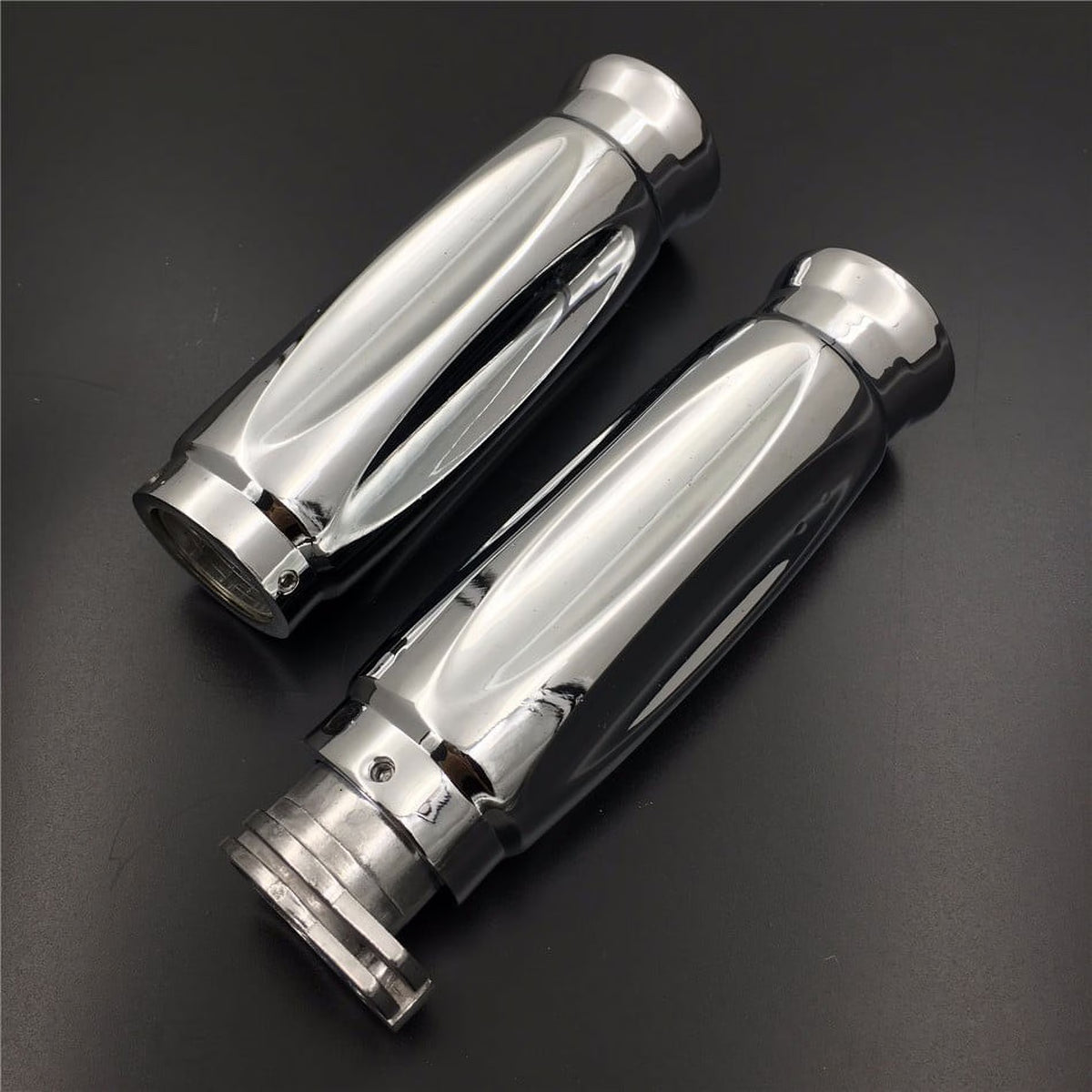Chrome 1" 25mm Handlebar Grips W10132
